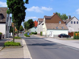600000 Euro kostet der erste Abschnitt der Sanierung der Töddinghauser Straße vom Kreisverkehr bis zur Schöllerstraße.