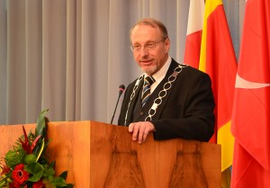 Hatte viel zu sagen: Bürgermeister Roland Schäfer.