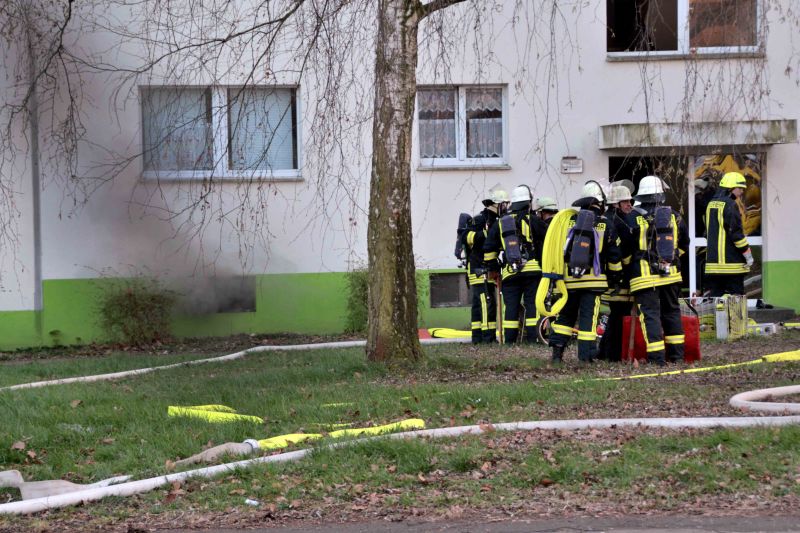 Ein Kellerbrand rief die Feuerwehr an der Straße Auf dem Spiek auf den Plan. (Foto:Björn Bonke)