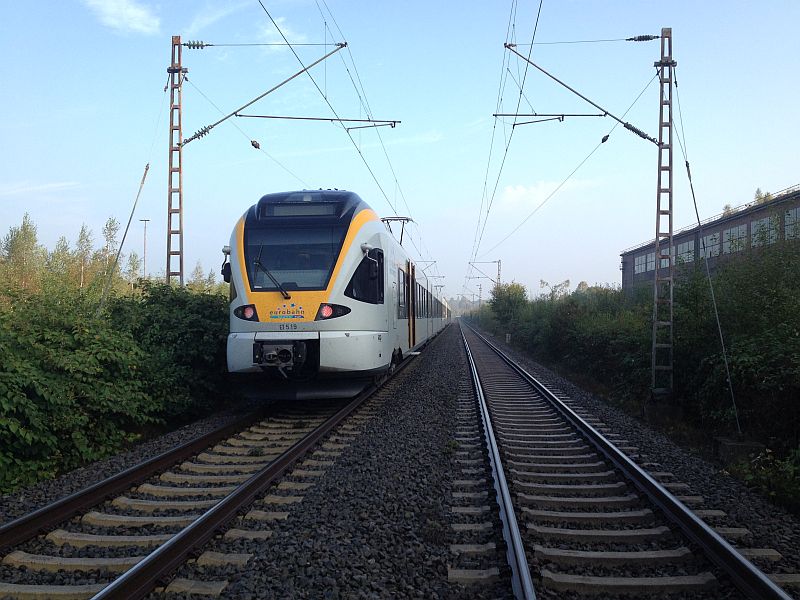 Wegen einer telefonischen Bombendrohung wurde diese Eurobahn von Münster über Lünen nach Dortmund gestoppt.