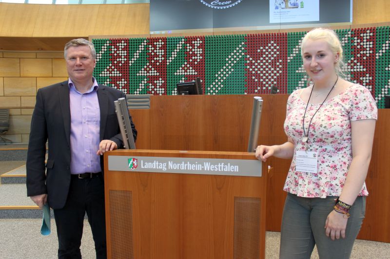 Saskia Steube mit Rüdiger Weiß im Düsseldorfer Landtag