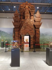 Um die "Schätze der Archäologie Vietnams" geht es bei einer Sonderführung am 26.12. im Archäologiemuseum.  Foto: LWL/Brentführer