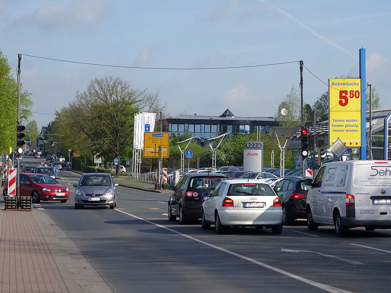 Baustellenampel am an der Einmündung Roggenkamp