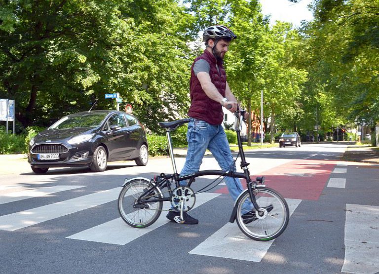 Serie „Sicher Radfahren“ Teil 8 Am Zebrasteifen